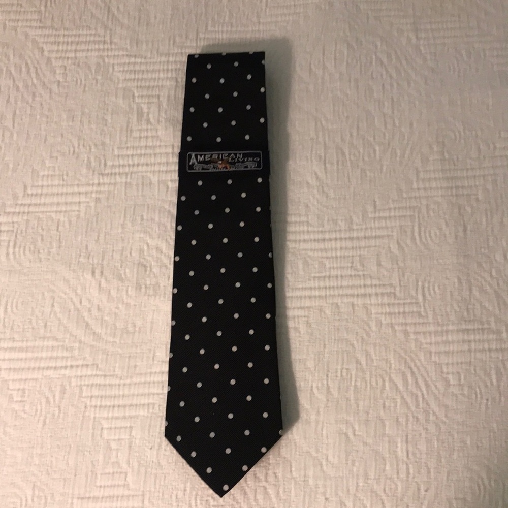 New American Living Men’s Black with White Polka Dot Tie